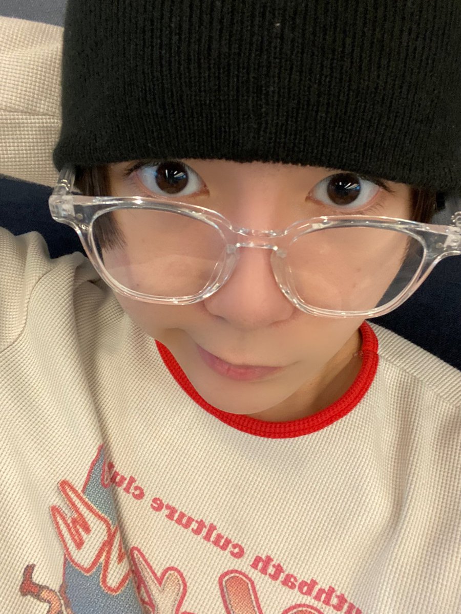 neoweverse's tweet photo. [240403] #NCTWISH #RYO
9:22AM KST

- fighting today as well 💪🤓 https://t.co/DsYJLyQGVu