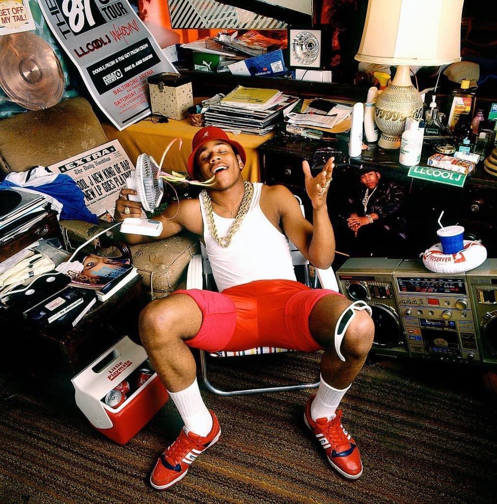 OhSnapcaps's tweet image. 