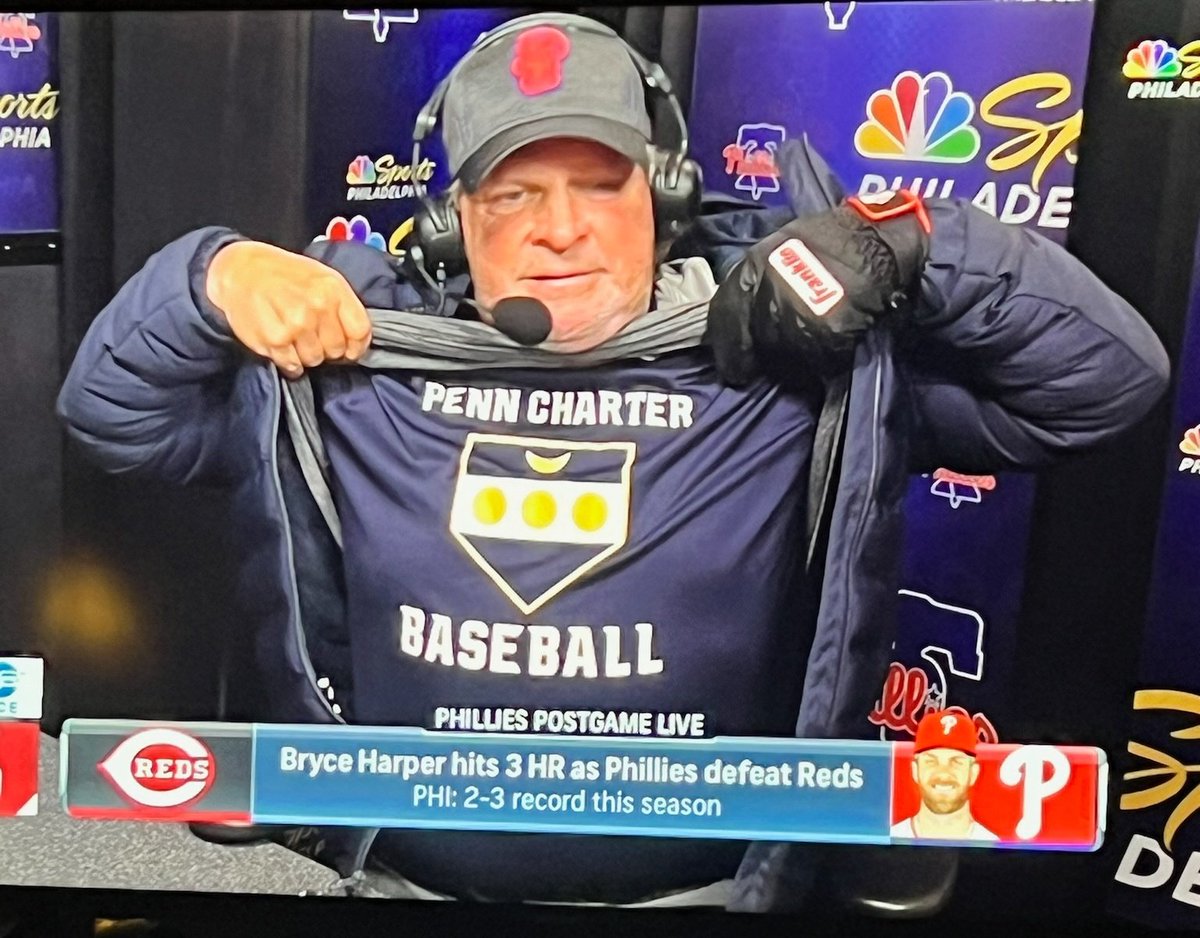 The Blue & Yellow look good on you, @JohnKruk. #RingTheBell @Markgubicza, you're next.