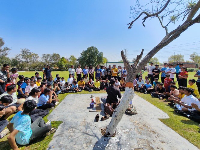 A Day Abounding with Fun and Frolic!
“School picnics are not just about fun and games, but also about creating lasting memories with friends that will be cherished for a lifetime.”
A class picnic was organised at Swapnalok Resort by DPS Jaipur for classes 6 to 8 on March 27, 2024