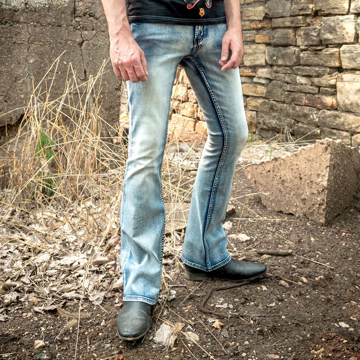 wornstar's tweet photo. Classics endure while trends come and go. π π₯ #WORNSTAR
https://t.co/G2mqFMUk4R
#wornstarclothing #wearwornstar #essentialsdenim #denimpants #wornintowearout https://t.co/Kq5WsCD93T