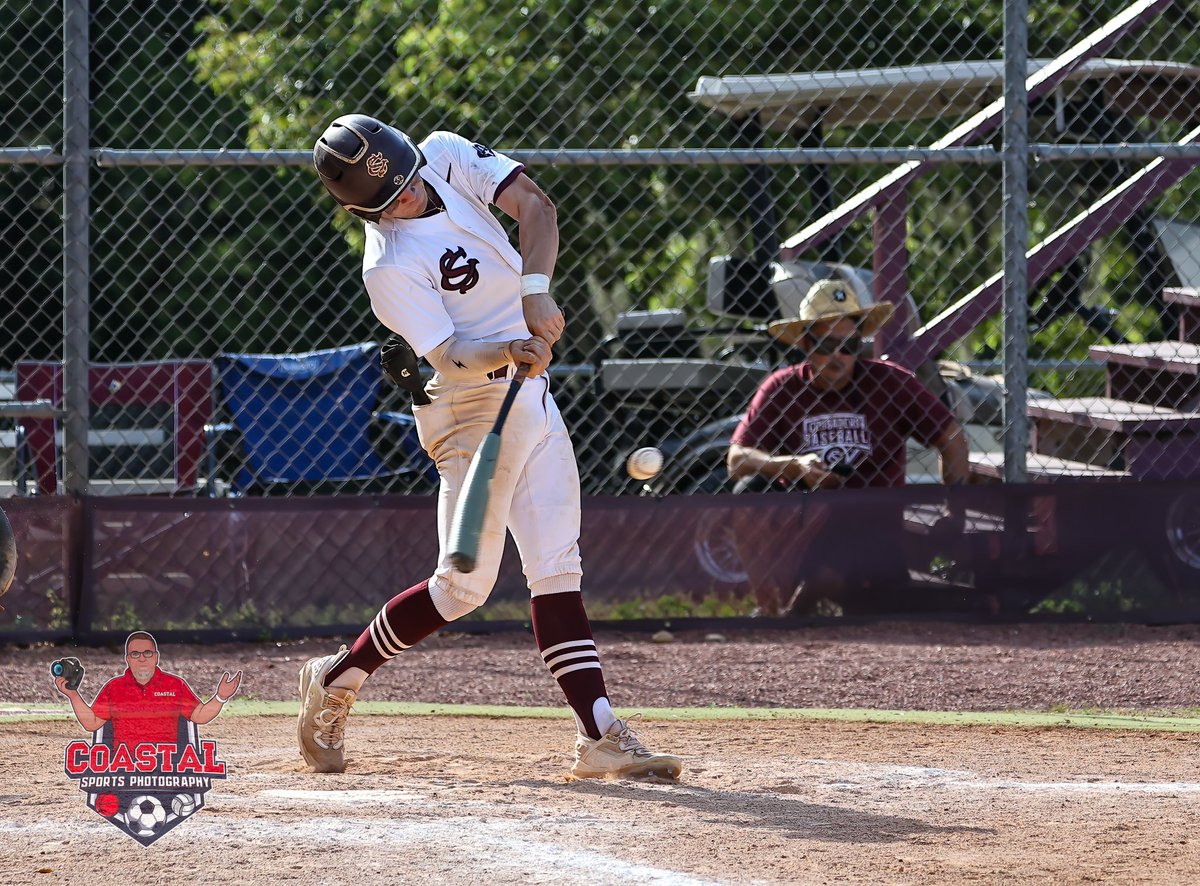 CoastalSportsFL's tweet image. Got to see one of the nation's top sluggers in action tonight.  He smashed #10 and it was a GRAND SLAM 💣!  #BaseBall #homerun #florida @addyscott_ @CSA_Training @PRU334 @813Preps @caseyjack_8 @polk_way