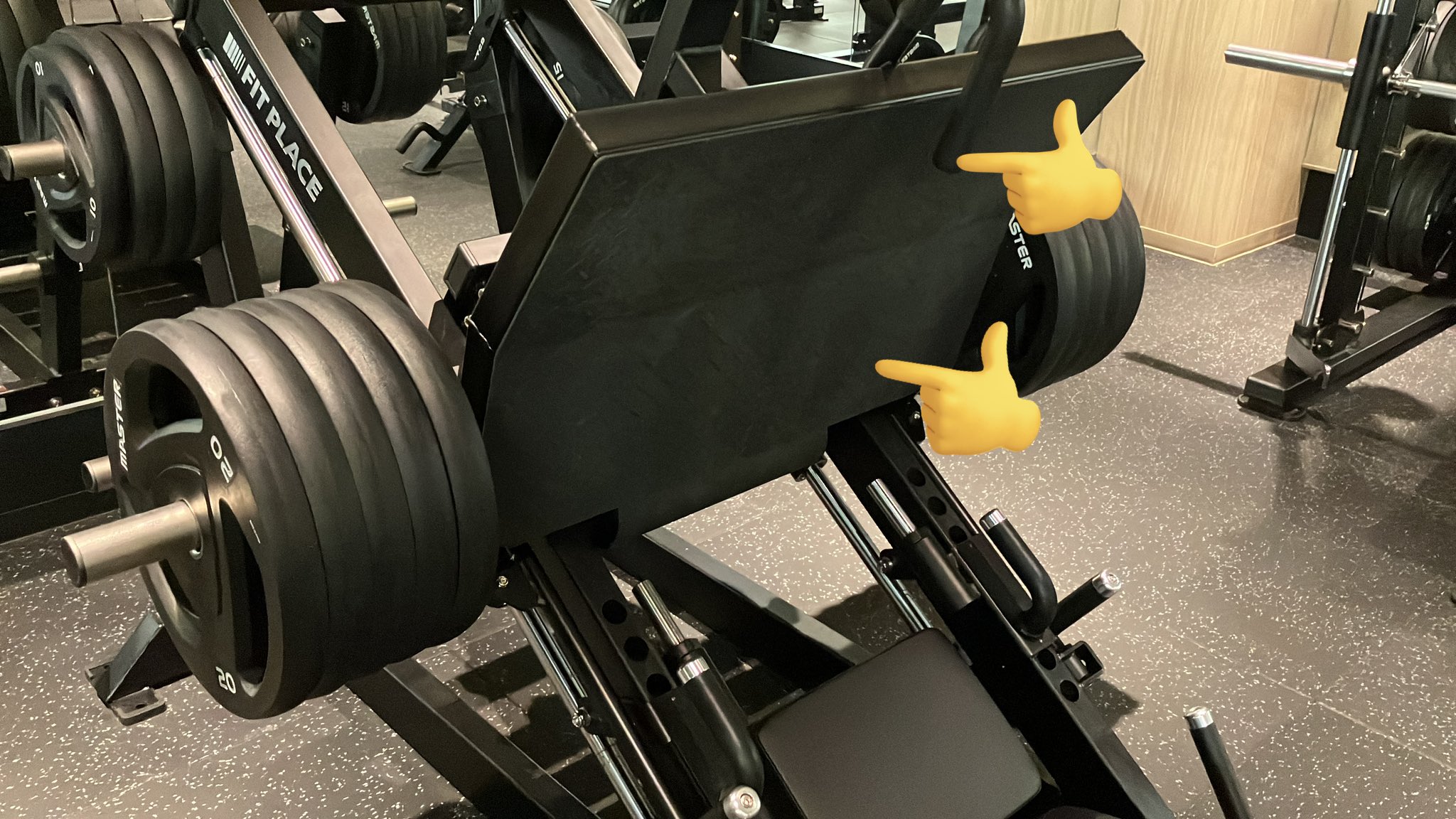 中古のタンブレです。全部で50キロになります。自宅のライトな筋トレユーザのために パワーラック 懸垂 自宅 セット トレーニング 送料無料 ※北海道