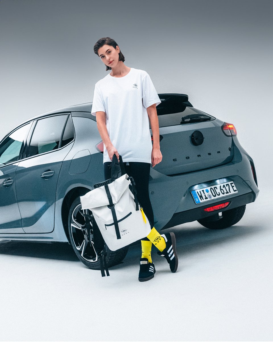 Opel's tweet image. Spring can come: From fashionable brand clothing to practical accessories for everyday. Discover our new merch: s.opel.com/ef7x40
 #OpelCollection #OpelMerch