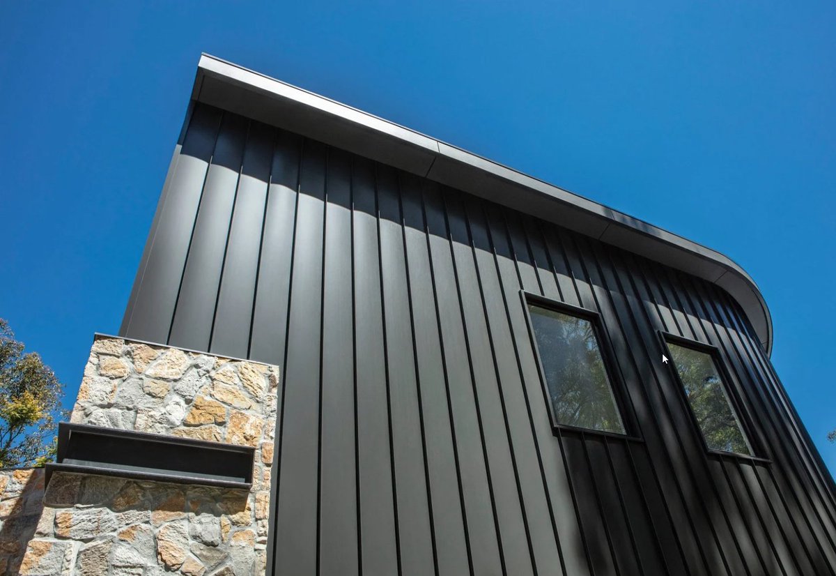 Architectural aesthetics 🏙️

Made from Matt COLORBOND®steel, our Hiland Tray lets you bring your design vision to life. Concealed clips ensure a seamless finish with sleek lines. Available in 22 colours.

Learn more: bit.ly/HilandTray 

#Stratco #HowTo #WallCladding