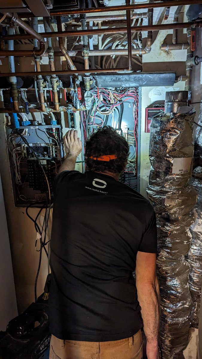 I have nothing but massive respect for my technical trades team members at @issho_house for tackling challenging tasks at Revive, our residential retrofit program. Some people's homes are quite the labyrinth of pipes, wires and ducts!
