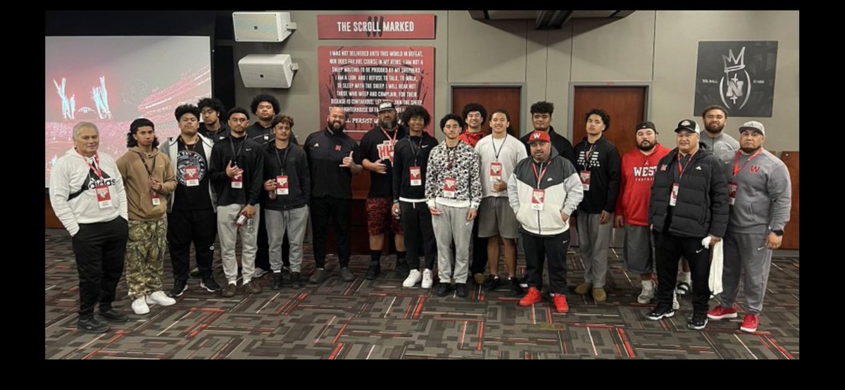 FelilaMisi's tweet photo. Thanks to the @HuskerFootball for letting us visit!! 

@coachsolovi @CoachSiuhengalu @Kneeyou77 @westpanthersfb https://t.co/6zqCwFPREm