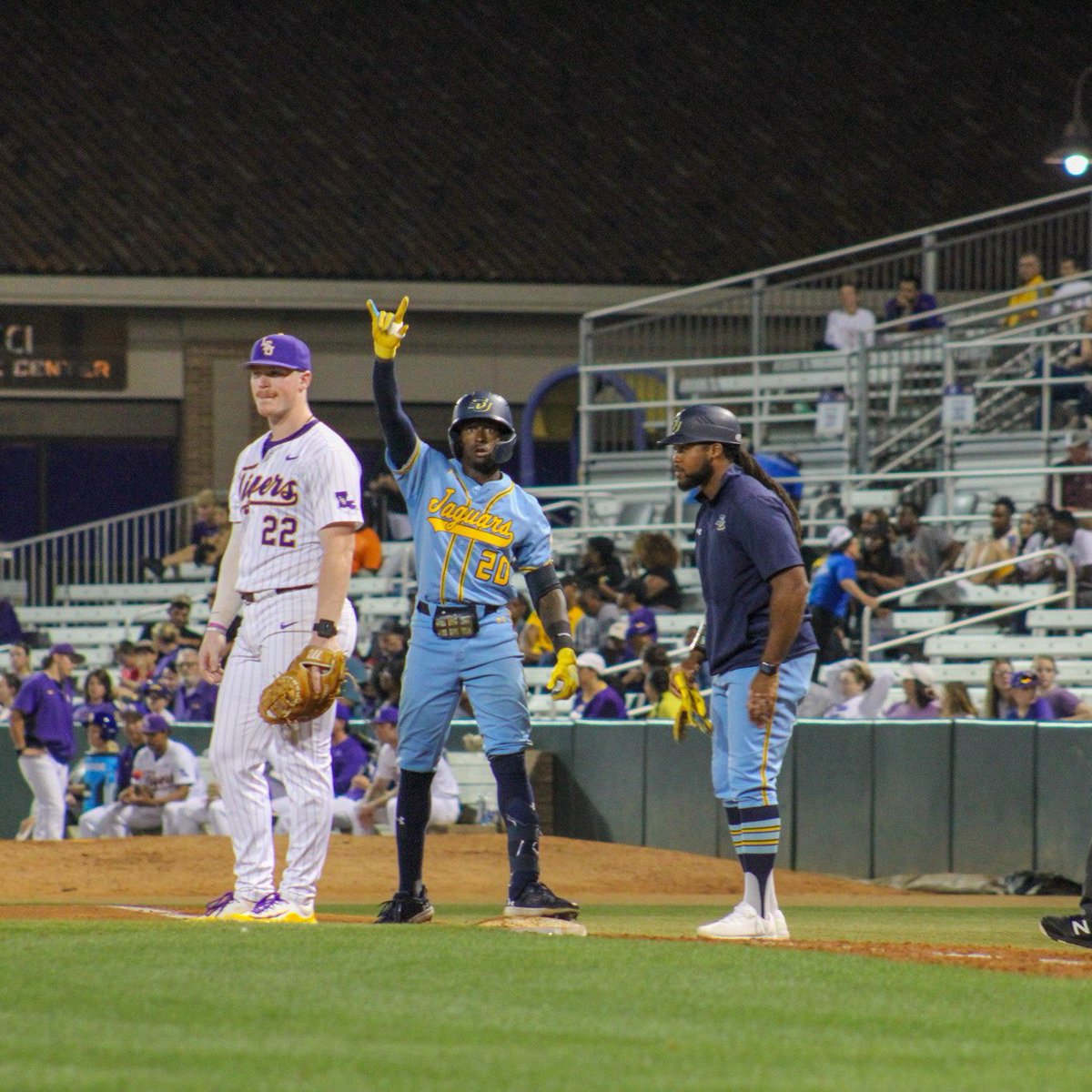 Southern (OF) Kameron Byrd with 2 hits and run scored as the Jags win at LSU, attendance 10,222