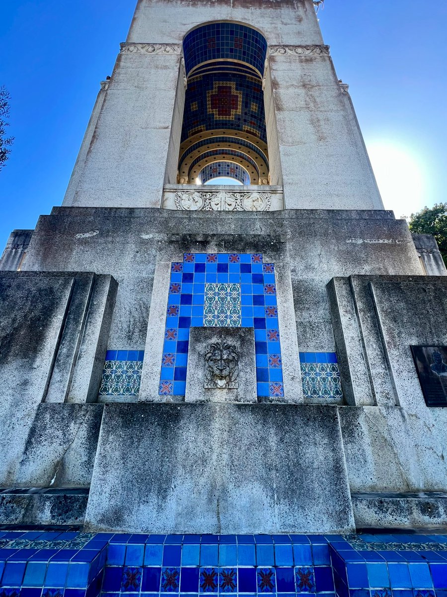 Mark Valin tweet media