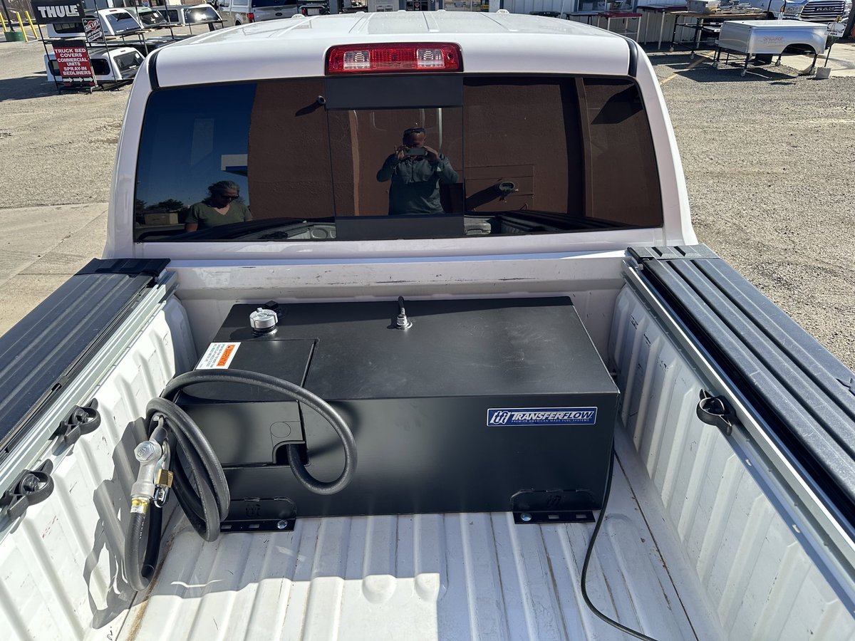 MWilliamFunk's tweet image. Bahaaa!  So true!  Now this is a gas can!
#Transferflow