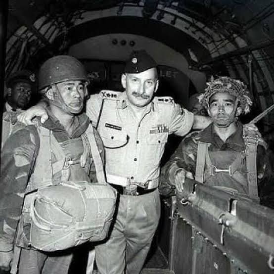 Bikaner Wala (@bikanerw) on Twitter photo #Manekshaw
"рдЗрдВрджрд┐рд░рд╛ рдЬреА рдЖрдк рд╡реЛ рдЧрд▓рддреА рдирд╛ рдХрд░реЗ рдЬреЛ рдЖрдкрдХреЗ рдкрд┐рддрд╛ рдиреЗ рдХреА рд╣реИ, рд▓рдбрд╛рдИ рдПрдХ рдЖрджреЗрд╢ рд╣реИ рддреЛ рд▓рдбрд╝реЗрдВрдЧреЗ рдЬрд░реВрд░ рд▓реЗрдХрд┐рди рдЕрдкрдиреЗ terms рдкреЗ " - Happy Birthday to The Legend тАЬField Marshal Sam Hormusji Framji Jamshedji Manekshaw ЁЯЗоЁЯЗ│ #Manekshaw
"рдЗрдВрджрд┐рд░рд╛ рдЬреА рдЖрдк рд╡реЛ рдЧрд▓рддреА рдирд╛ рдХрд░реЗ рдЬреЛ рдЖрдкрдХреЗ рдкрд┐рддрд╛ рдиреЗ рдХреА рд╣реИ, рд▓рдбрд╛рдИ рдПрдХ рдЖрджреЗрд╢ рд╣реИ рддреЛ рд▓рдбрд╝реЗрдВрдЧреЗ рдЬрд░реВрд░ рд▓реЗрдХрд┐рди рдЕрдкрдиреЗ terms рдкреЗ " - Happy Birthday to The Legend тАЬField Marshal Sam Hormusji Framji Jamshedji Manekshaw ЁЯЗоЁЯЗ│