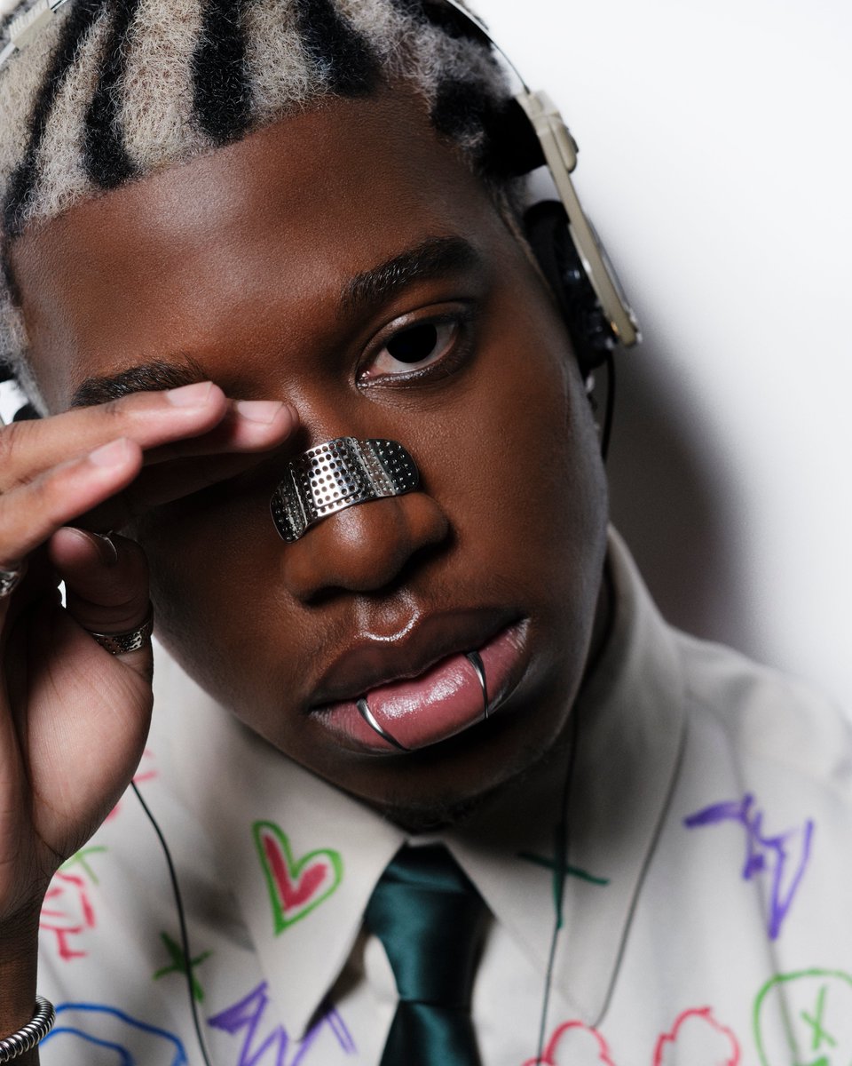 Y A P I C O (commissions open) tweet media