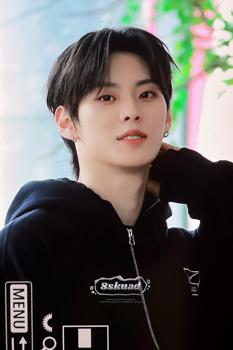 8skuad's tweet photo. 240403 #우경준 #경준 #KYUNGJUN #THENEWSIX https://t.co/37QhrTU69E