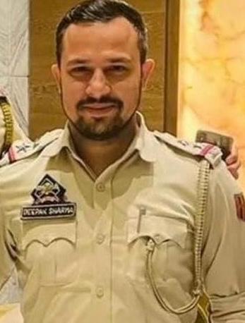 T-65
Our hearts are heavy as we mourn the loss of PSI Deepak Sharma, a true hero who made the ultimate #sacrifice  in the line of duty while fearlessly fighting &amp; neutralizing a most wanted gangster in Kathua last night .