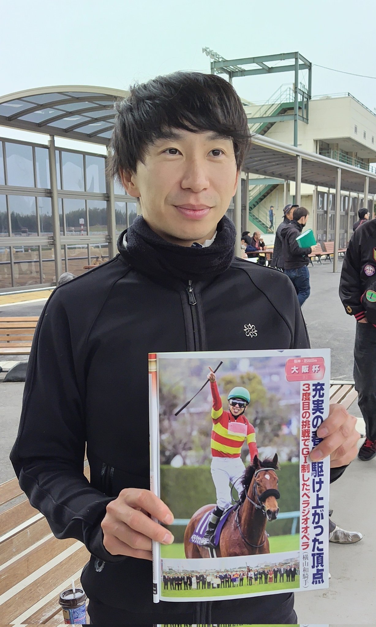 べラジオペラ ホースレーシング 横山和生 サイン ホスレ 競馬 G1 べラジオペラ ホースレーシング 横山和生 サイン ホスレ 競馬 G1