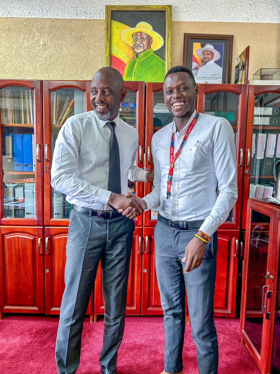 Thank you, Dr. @JosephMuvawala , Executive Director of the National Planning Authority, for warmly welcoming me to your office. I appreciate your assurance of attendance and support at the #ThroughTheLensUg Photojournalism exhibition on the 19th April 2024.