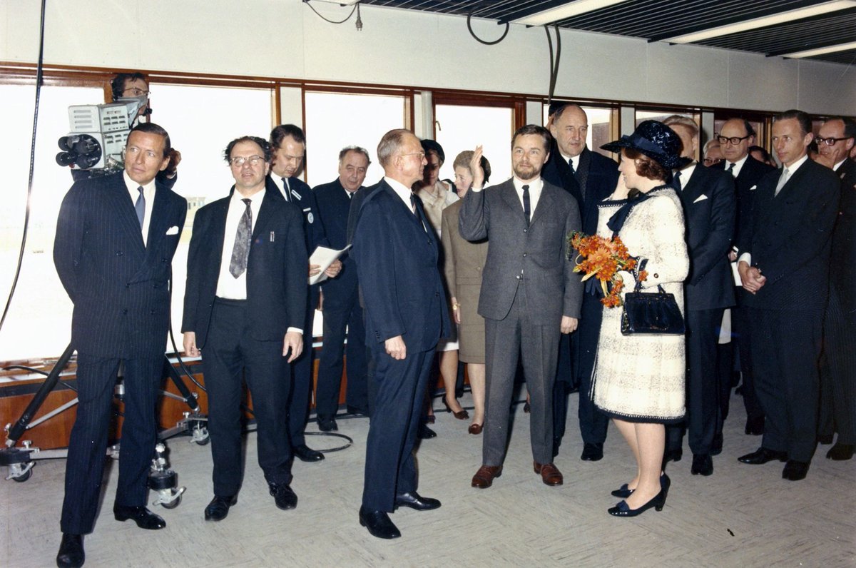#OTD 3 April 1968, the new European Space Technology and Research Centre #ESTEC in #Noordwijk 🇳🇱 was inaugurated by Princess Beatrix and Prince Claus of the Netherlands
🔗esa.int/About_Us/ESA_h…