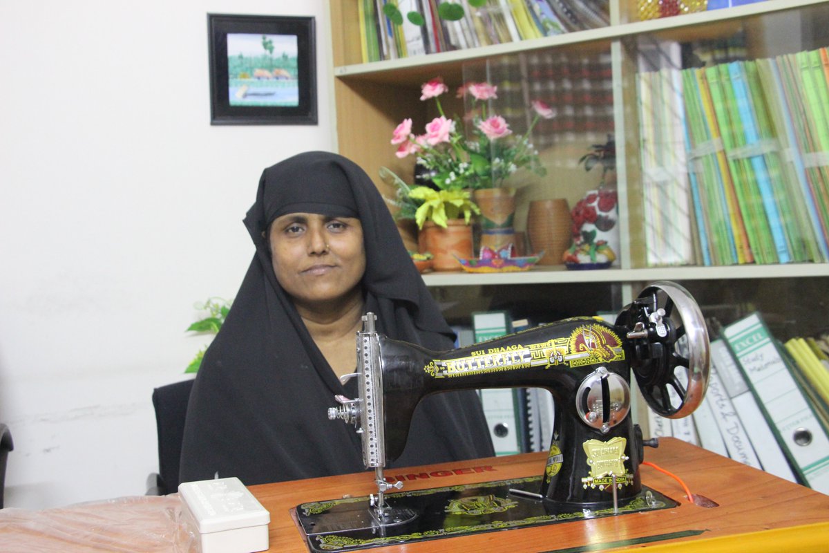 BD_ASF's tweet image. On April 3, 2024, the Inner Wheel Club of Dhaka North West exhibited generosity by donating two sewing machines to the acid survivors will assist them in their income generation. 

Read More: acidsurvivors.org/inner-wheel-dn…