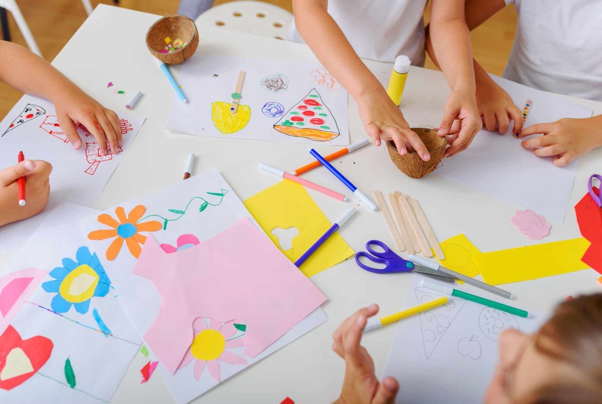 Join us next week for our popular kids' crafts drop-in sessions! We'll get creative in Exeter's oldest building on Monday and Tuesday 😊 @visitexeter @inexeter @boudiccaw #crafts #kids #Easter #holidays buff.ly/41QpALg