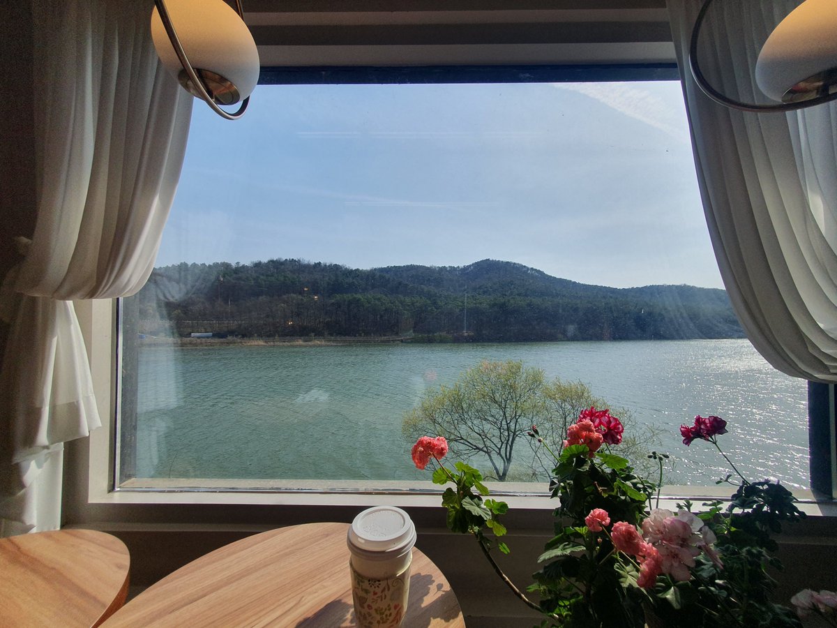 카페내 CCTV로 인하여 야노실패로  생존신고만 합니다.