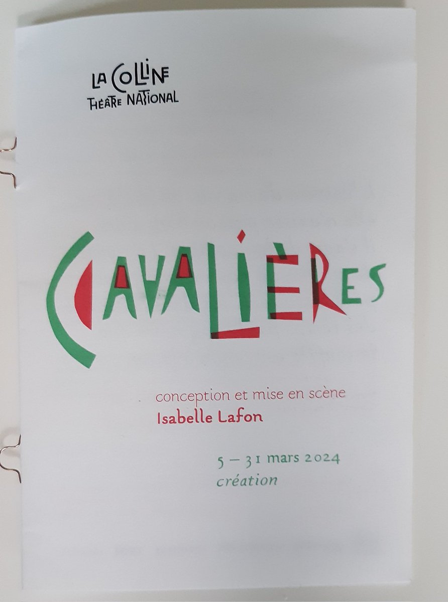 Bien monté ce #Cavalières !
Ai bcp aimé cette mise en selle de #IsabelleLafon et notamment le départ de ce tour de piste.
L'idée est intéressante de faire parler des femmes du monde hippique, surtout quand l'écriture donne au spectacle des allures de stand up à 4 voix.