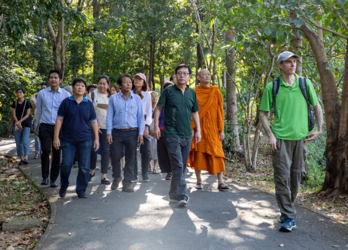 @TFB_Institute Director Gary Evans was delighted to take part in research conducted during his visit to the Kasertsat University in #Bangkok #Thailand which focused on the benefits of #ForestBathing & #natureconnection 💚 zurl.co/fxUZ