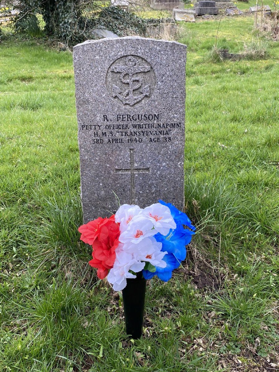 Petty Officer Writer Robert Ferguson, aged 38, of the Naval Auxiliary Personnel (Merchant Navy) died on this day, 3rd April, 84 years ago.

We laid flowers & paid respects at Robert’s final resting place in Craigton cemetery

Thank you for your service Robert

Lest we forget 🇬🇧