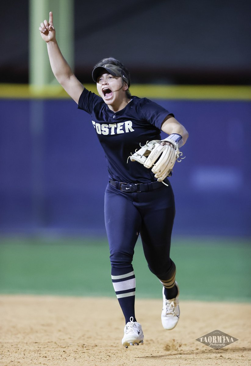 The Foster Lady Falcons beat the Lamar Lady Mustangs 4-1 Tuesday night at Mustang Field. 🥎 @Foster_Softball @FosterHSNews @lcisdathletics