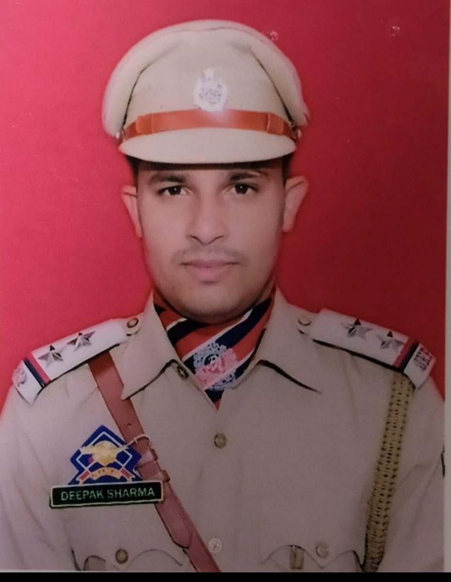 Heartfelt gratitude to the brave police officer who has laid down his life to ensure our safety. RIP Deepak Sharma PSI, your sacrifice will never be forgotten @JmuKmrPolice @ZPHQJammu @UHqrs