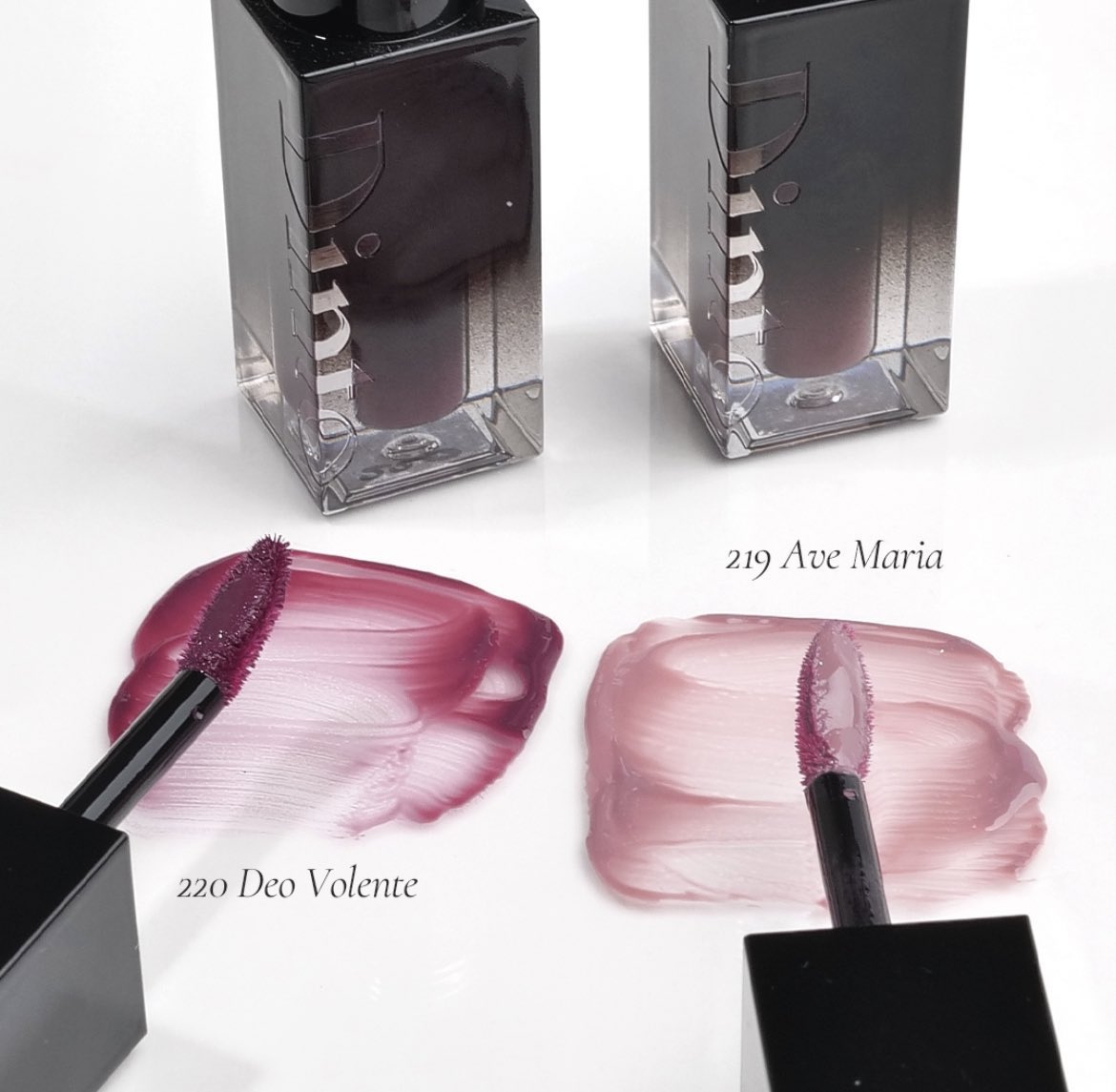 dinto219、マジでかわいすぎて声出た 彩度低めな紫芋ミルクカラー。