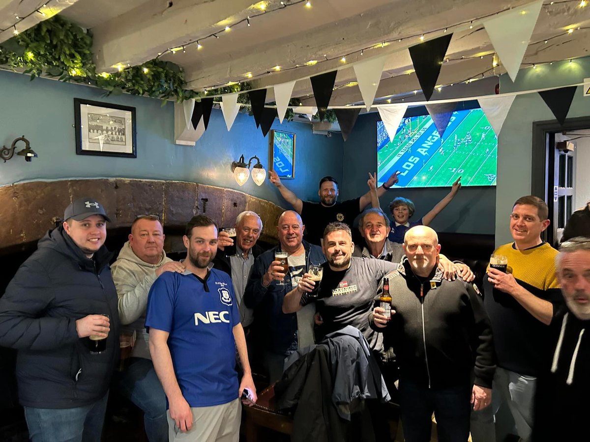 CrostonBluesEFC's tweet photo. Awful first 60 minutes when Pickford kept us in the game. Great last 30 minutes when Dyche’s substitutions could have won the game. Fantastic “No…Yes” shout for DCL’s penalty in our video. #EFC #Everton https://t.co/yqjsP4KJt0