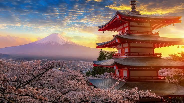 IndianTechGuide's tweet photo. 🚨 Japan begins issuing e-visas for Indian tourists, offering a 90 day stay for tourism purposes. 🇯🇵🇮🇳 https://t.co/rhwml8dvF3