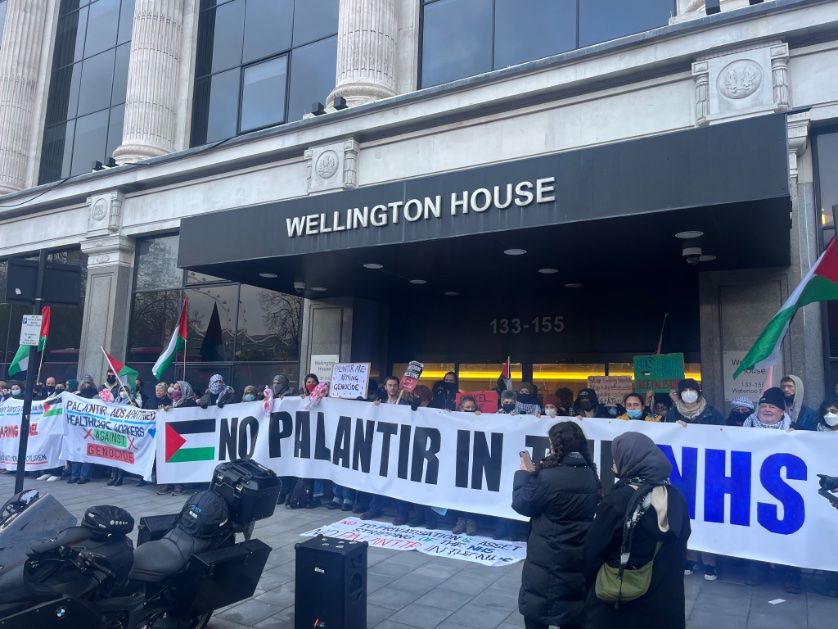 HAPPENING NOW: Powerful Health Workers for a Free Palestine picket of Palantir! Palantir is an AI and data corporation with contracts with the IOF and NHS. No Palantir in the NHS! Shut it down for #Palestine 🇵🇸