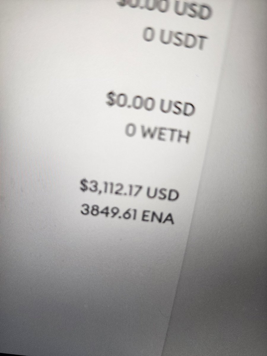 Lmaao I got airdropped 3k in $ENA tokens just for holding a Schizoposter nft. Good start to the day.