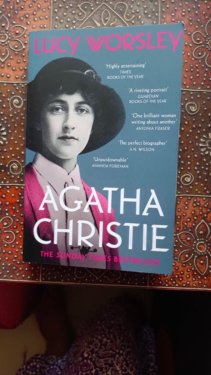 It feels special to receive this personal gift -Agatha Christie's Biography - from Mathew Prichard, Agatha Christie's grandson.... @Lucy_Worsley looking forward to reading it. ☺️ @AgathaFestival @aga