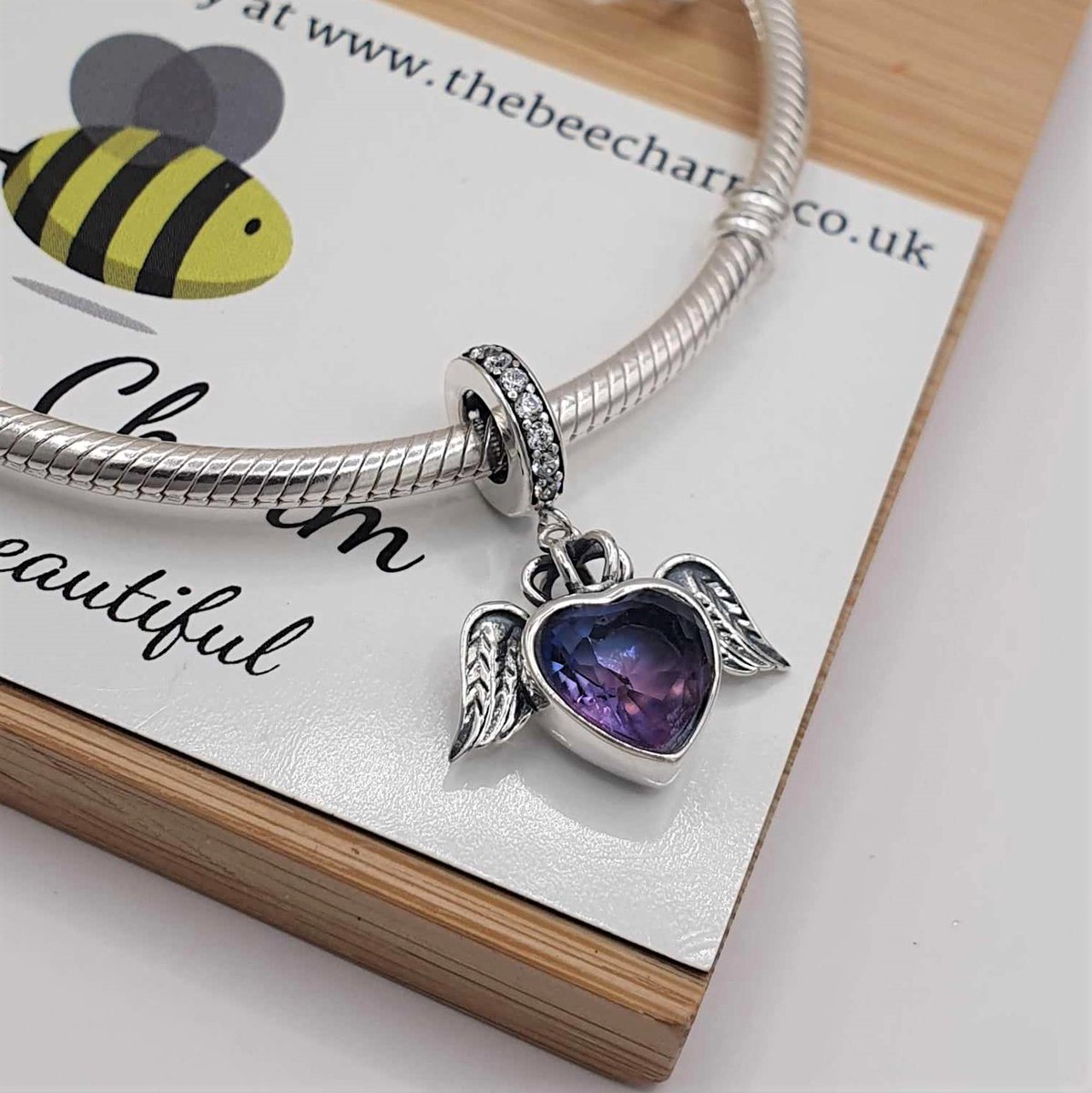 The Bee Charm tweet media