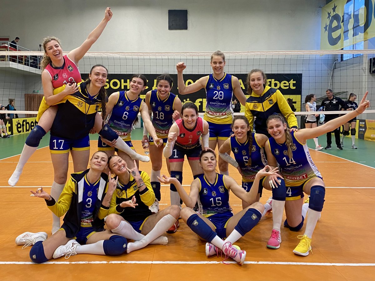 Maritza awaits it's NVL championship final opponent after another shutout, 3-0 (20-25, 25-18, 25-12), of Slaviya in the semis 
#NVLBulgaria #Maritza #Slaviya #volleyball #НВЛ #Марица #Славия #волейбол