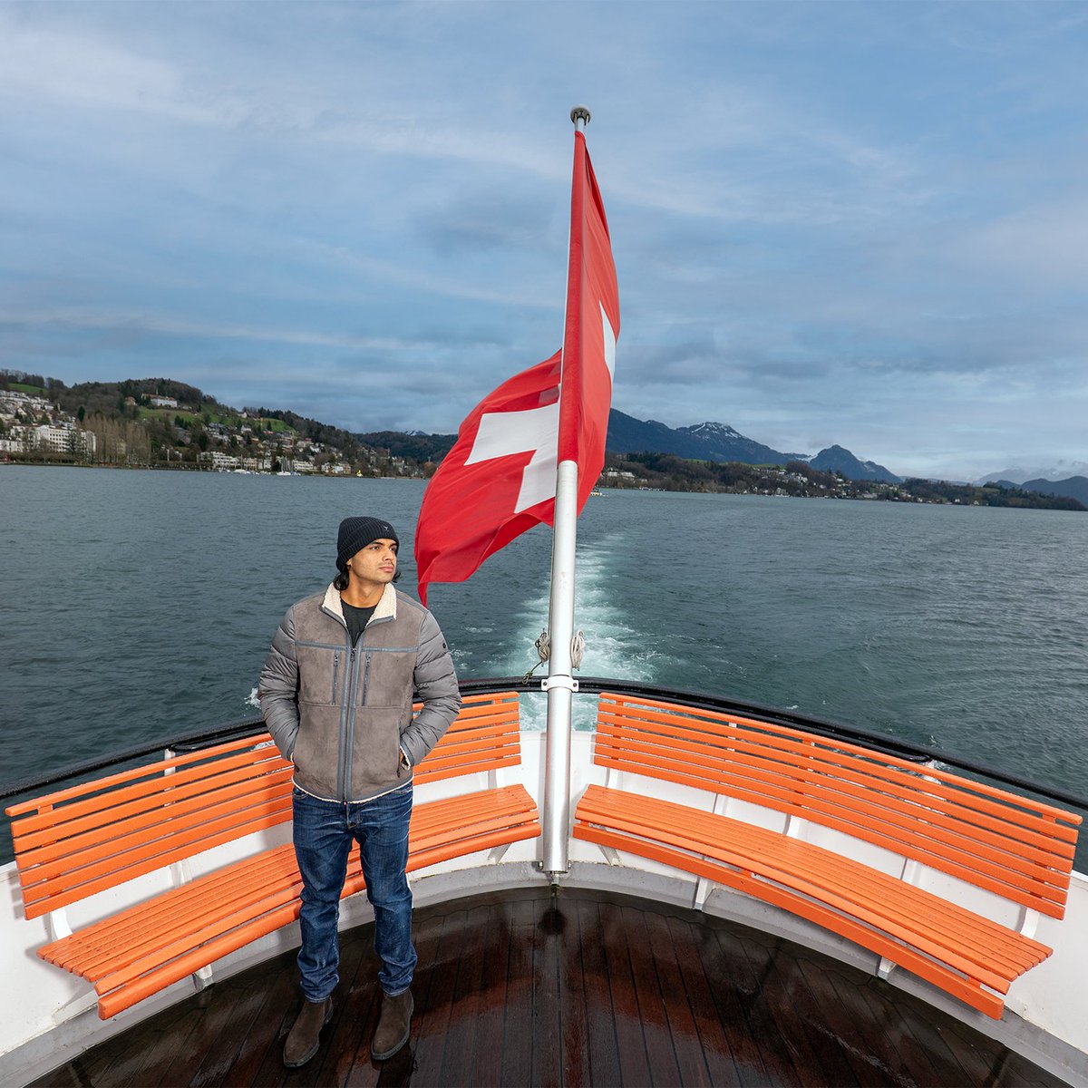 Experience the beauty of Lake Lucerne from the deck of a cruise ship. 📍 @visitlucerne @Neeraj_chopra1 #INeedSwitzerland #BoatRides #Adventure
