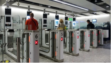 ChisholmWinch's tweet photo. We’ve started a 22 week contract @heathrowairport T4 with @Mace to improve efficiency and security screening. Our work includes the #demolition, #stripout and enabling works of the security lanes, including ceilings and floors overnight to minimise disruption. https://t.co/7y7MzmGDf6