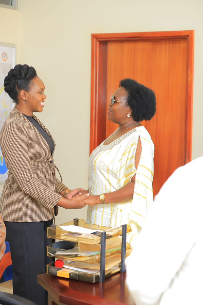 WCW <a href="/NankabirwaRS/">Ruth Nankabirwa Ssentamu</a> such a woman with substance!