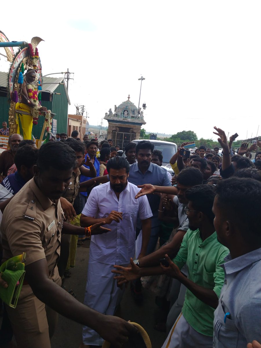 Exclusive pic of @Suriya_offl in a temple today. #Kanguva ♥️♥️