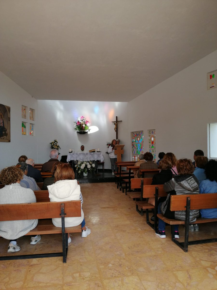 DioBarMon's tweet photo. #LunesdePascua en la ermita de Santa Ana de #Binaced. https://t.co/tzFGMfRugZ