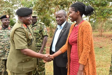 Ruthupdates1's tweet photo. UPDF has partnered with Makerere University School to start teaching Arabic and Chinese at the School of Military Intelligence in Nakasongala district. https://t.co/4x0SRrstYQ