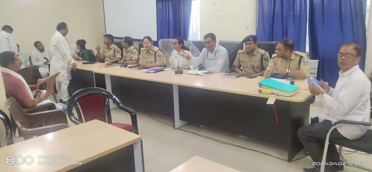 SDMsherghati's tweet photo. Sub-Division Peace Committee Meeting https://t.co/WNxQnREd5B