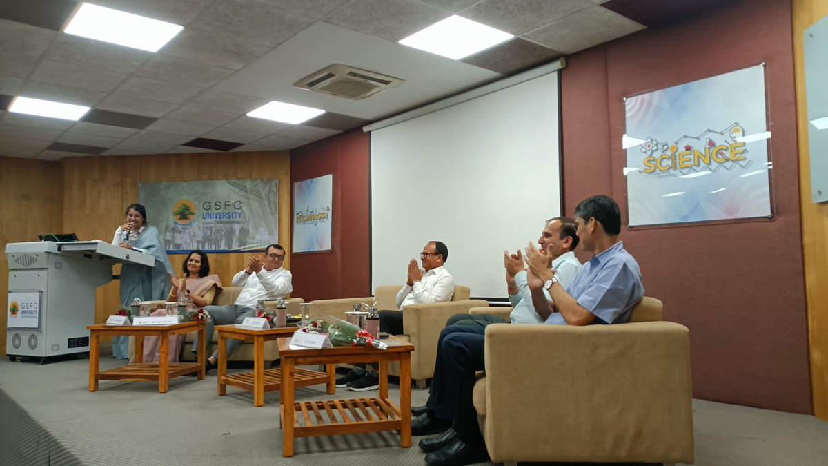 GSFCUniversity's tweet image. The Panel Discussion on 𝐓𝐑𝐄𝐄: 𝐓𝐫𝐚𝐧𝐬𝐝𝐢𝐬𝐜𝐢𝐩𝐥𝐢𝐧𝐚𝐫𝐲 𝐑𝐞𝐬𝐞𝐚𝐫𝐜𝐡 𝐚𝐧𝐝 𝐄𝐝𝐮𝐜𝐚𝐭𝐢𝐨𝐧𝐚𝐥 𝐄𝐱𝐜𝐞𝐥𝐥𝐞𝐧𝐜𝐞 held as part of the 𝐓𝐰𝐨-𝐃𝐚𝐲 𝐅𝐚𝐜𝐮𝐥𝐭𝐲 𝐃𝐞𝐯𝐞𝐥𝐨𝐩𝐦𝐞𝐧𝐭 𝐏𝐫𝐨𝐠𝐫𝐚𝐦 on Research & Innovation
#FacultyDevelopmentprogram