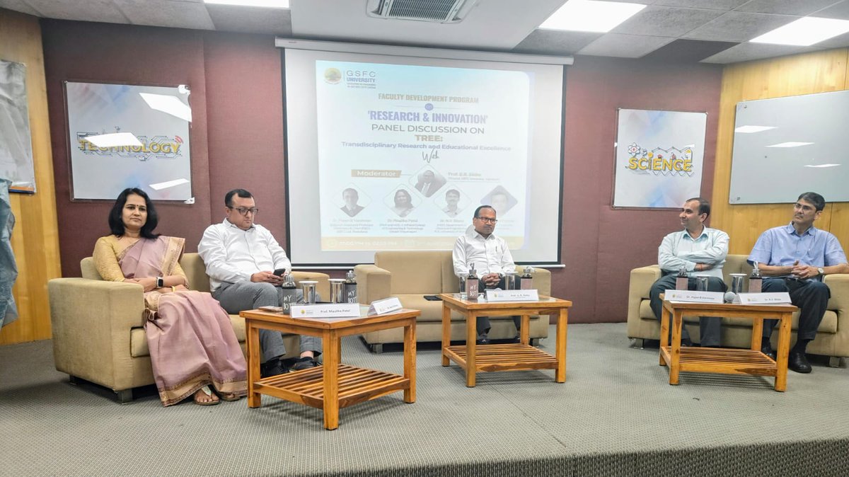 GSFCUniversity's tweet image. The Panel Discussion on 𝐓𝐑𝐄𝐄: 𝐓𝐫𝐚𝐧𝐬𝐝𝐢𝐬𝐜𝐢𝐩𝐥𝐢𝐧𝐚𝐫𝐲 𝐑𝐞𝐬𝐞𝐚𝐫𝐜𝐡 𝐚𝐧𝐝 𝐄𝐝𝐮𝐜𝐚𝐭𝐢𝐨𝐧𝐚𝐥 𝐄𝐱𝐜𝐞𝐥𝐥𝐞𝐧𝐜𝐞 held as part of the 𝐓𝐰𝐨-𝐃𝐚𝐲 𝐅𝐚𝐜𝐮𝐥𝐭𝐲 𝐃𝐞𝐯𝐞𝐥𝐨𝐩𝐦𝐞𝐧𝐭 𝐏𝐫𝐨𝐠𝐫𝐚𝐦 on Research & Innovation
#FacultyDevelopmentprogram