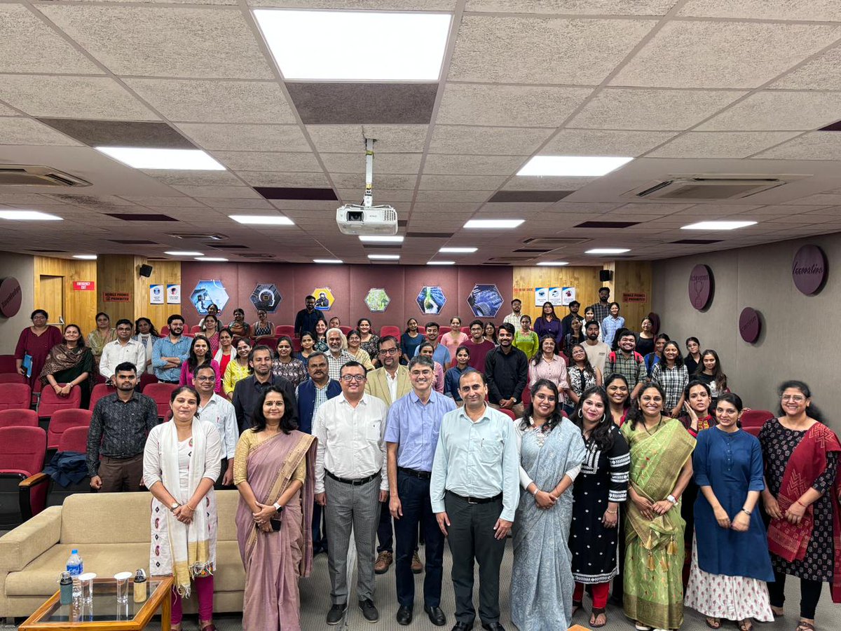 GSFCUniversity's tweet image. The Panel Discussion on 𝐓𝐑𝐄𝐄: 𝐓𝐫𝐚𝐧𝐬𝐝𝐢𝐬𝐜𝐢𝐩𝐥𝐢𝐧𝐚𝐫𝐲 𝐑𝐞𝐬𝐞𝐚𝐫𝐜𝐡 𝐚𝐧𝐝 𝐄𝐝𝐮𝐜𝐚𝐭𝐢𝐨𝐧𝐚𝐥 𝐄𝐱𝐜𝐞𝐥𝐥𝐞𝐧𝐜𝐞 held as part of the 𝐓𝐰𝐨-𝐃𝐚𝐲 𝐅𝐚𝐜𝐮𝐥𝐭𝐲 𝐃𝐞𝐯𝐞𝐥𝐨𝐩𝐦𝐞𝐧𝐭 𝐏𝐫𝐨𝐠𝐫𝐚𝐦 on Research & Innovation
#FacultyDevelopmentprogram