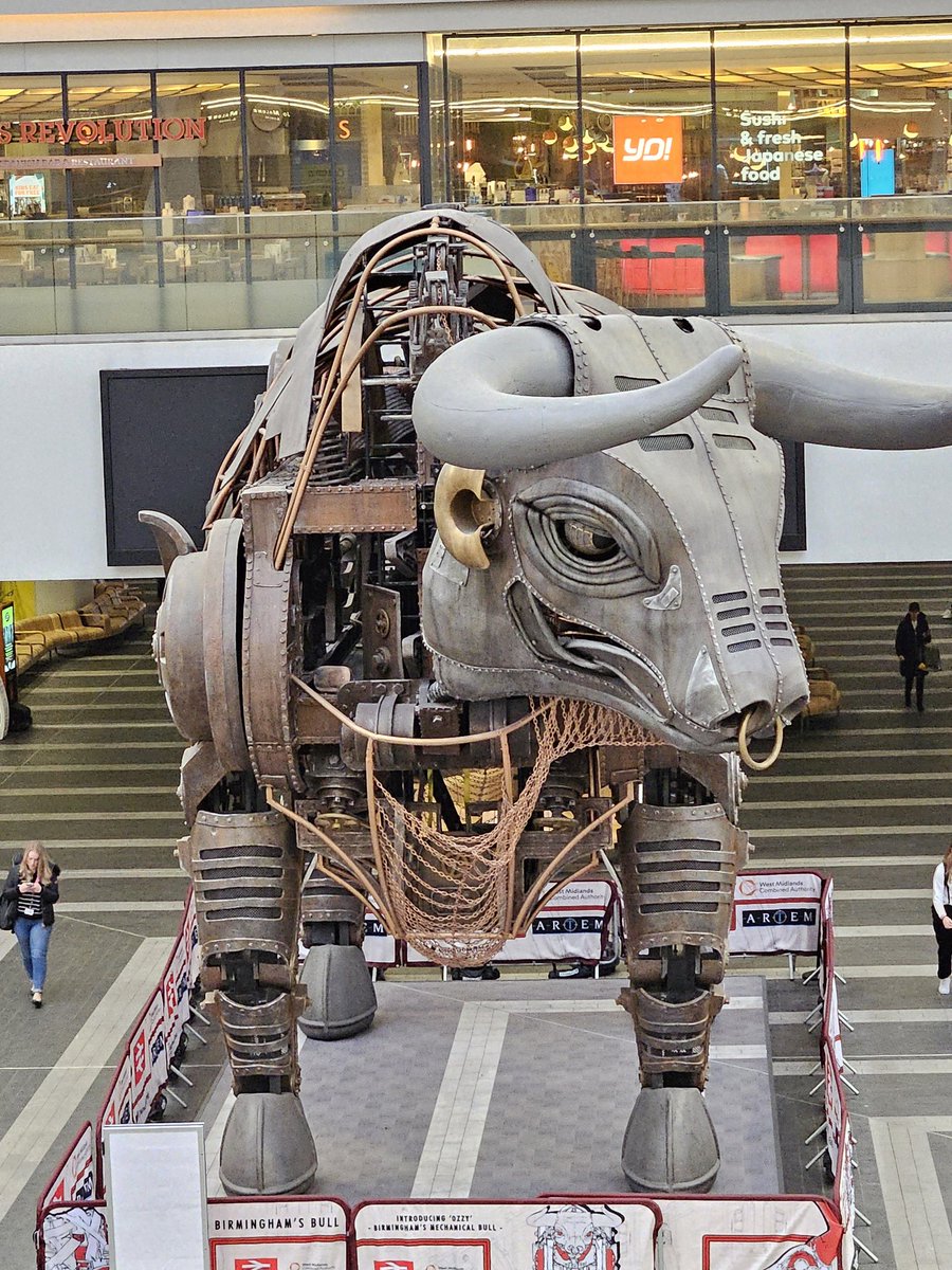 Great to meet the <a href="/MitieCleaning/">Mitie Cleaning & Hygiene Services</a> team at New Street Station this morning to review how our Merlin product is helping the teams productivity at the station