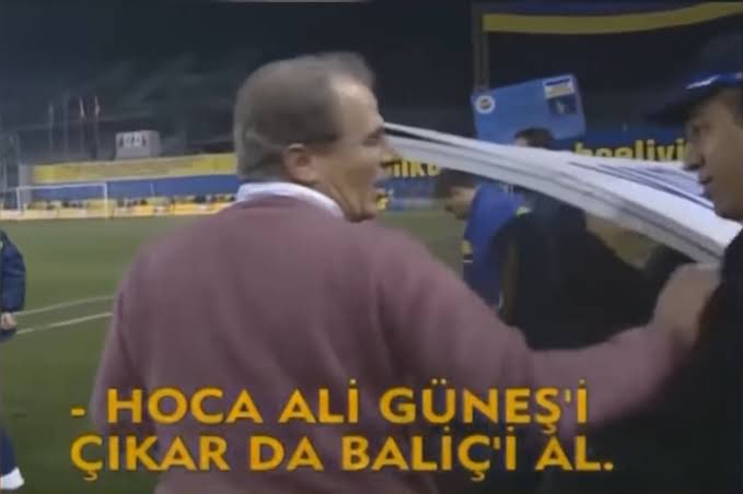 okarasn's tweet photo. Umarım babanızın yaptığı hataları yapmaz ve çevrenizdekilerin fikirlerine önem verirsiniz https://t.co/PKWsCxicmk