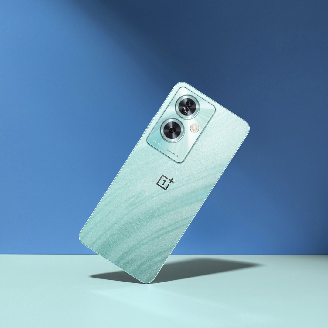 Shine or Blend in

#OnePlusNordN30SE